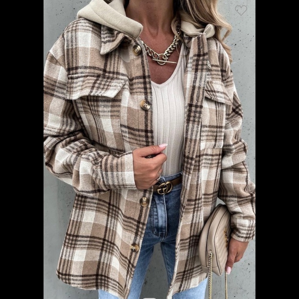 Shacket with hood